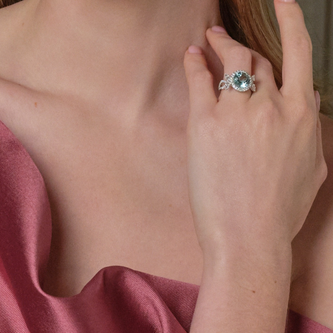 Wings Over Water Green Beryl and Diamond Double Swan Neck Ring
