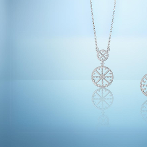 A White Christmas - Discover Diamonds
