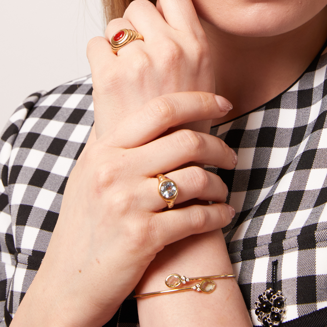 Kiki Classics Oval Green Amethyst Bangle