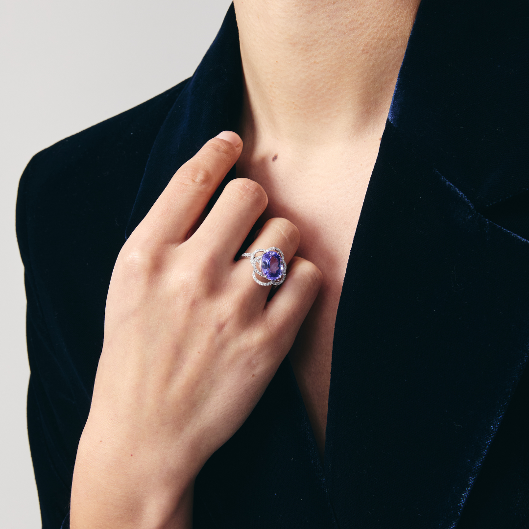 Special Editions Tanzanite and Diamond Wave Detail Ring