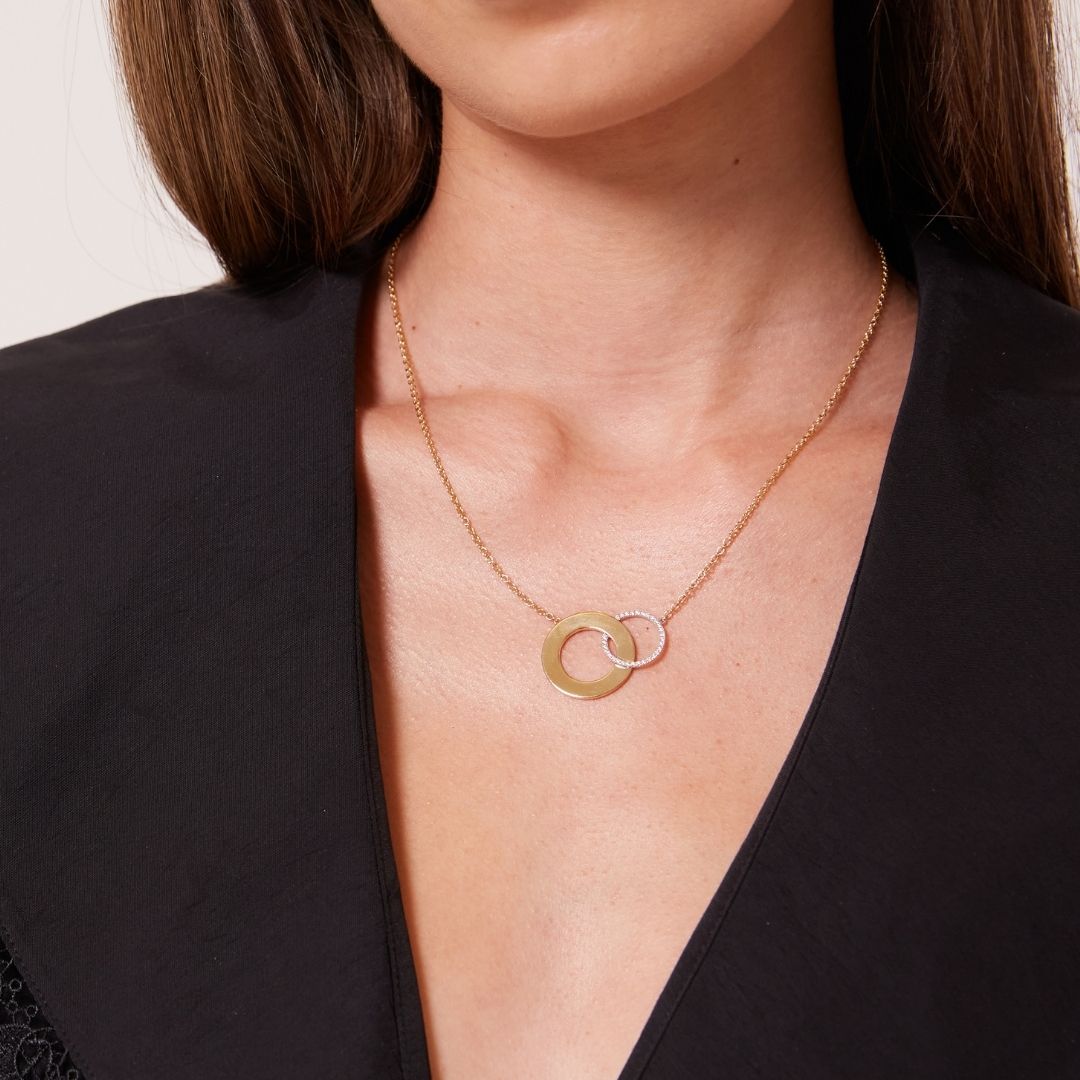 Lola Interlinking Diamond Necklace